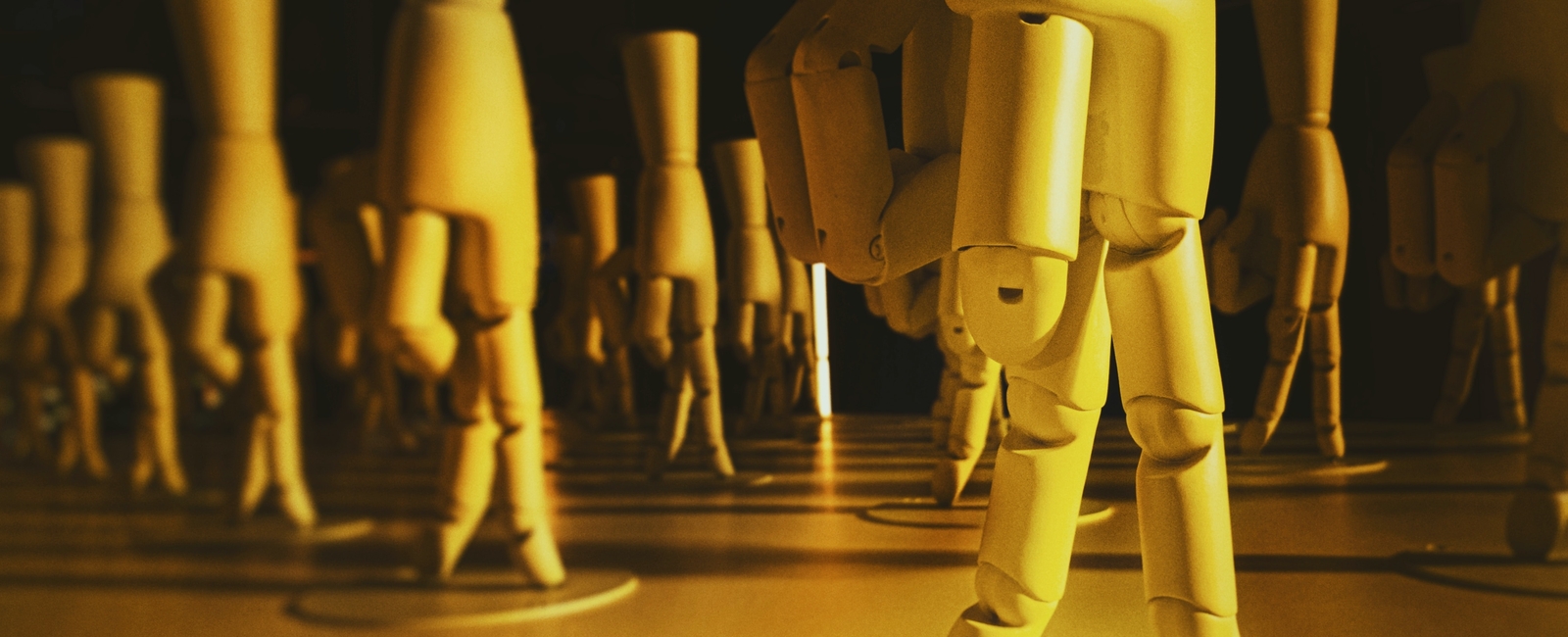 Calling Multiple Discord Webhooks Simultaneously in C#